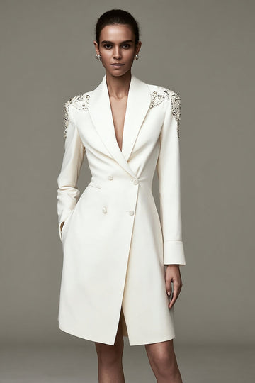 Sprankelende ivoorkleurige sjaal revers korte blazerjurk